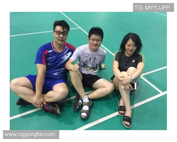 重庆羽毛球队与杭州羽毛球队赛后战术分析与复盘探讨